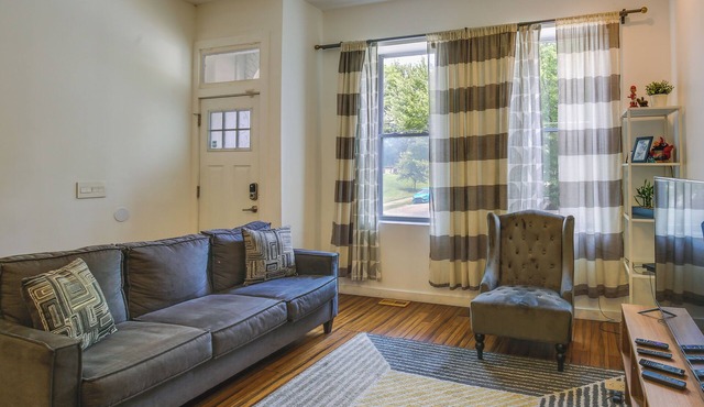 Modern St Louis Vacation Rental Near Benton Park!