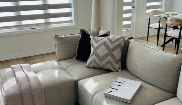 Modern Stay Niagara. 3 bedroom house. Minutes from Niagara Falls. Book now!