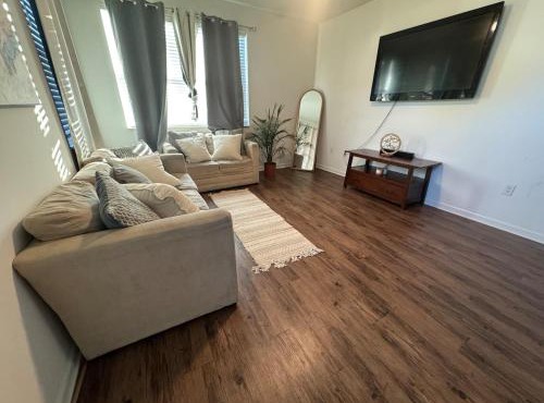 Modern Stay Savannah , Near Airport and Downtown