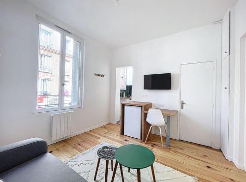 Modern studio - 2min to Paris - Le Grey