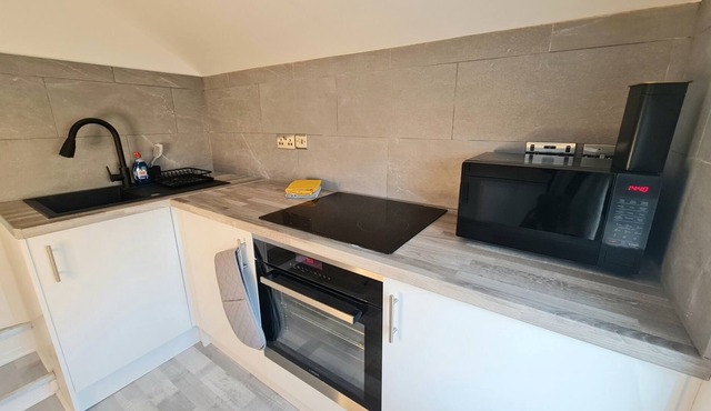 Modern Studio Apartment