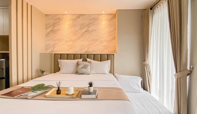 Modern Studio At Lrt City Sentul - Royal Sentul Park Apartment