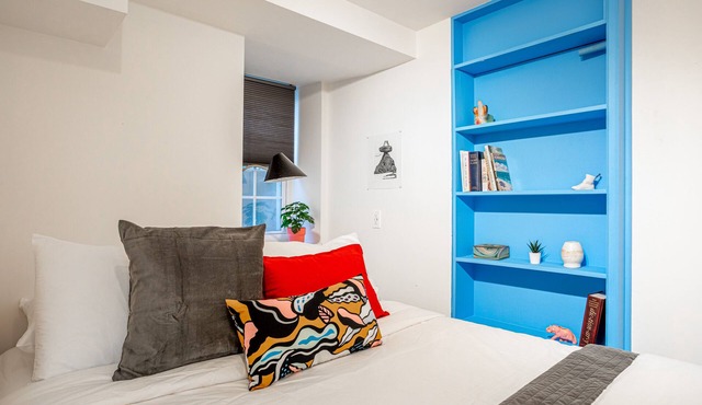 Modern Studio in Downtown Kingston