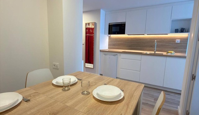 Modern Studio in Candanchú, 4 ppl, 2 beds