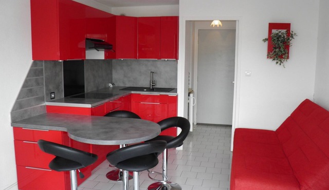 Modern studio in Sète near the beaches