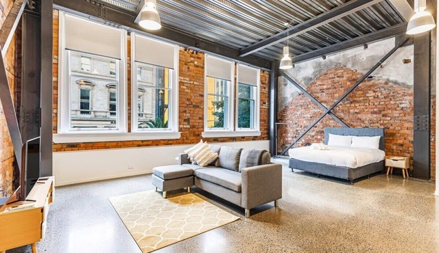 Modern Studio + Prime Location by Zodiak Stays