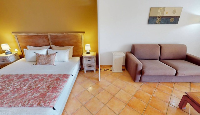 modern studio sea view orient bay 50m from the beach