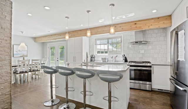 Modern style with nature around, a perfect vacation home
