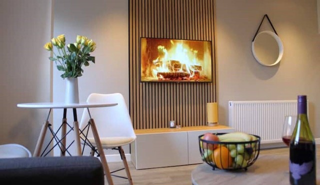 Modern Stylish Apartment with central access