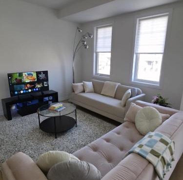 Modern Stylish Cozy Home Balcony Wifi