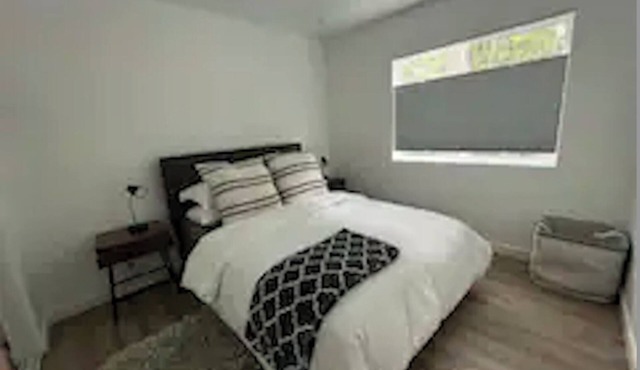 Modern, Stylish & Cozy 1BR Stay in Encino