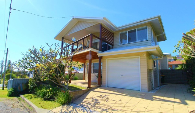 MODERN & STYLISH WITH VIEWS