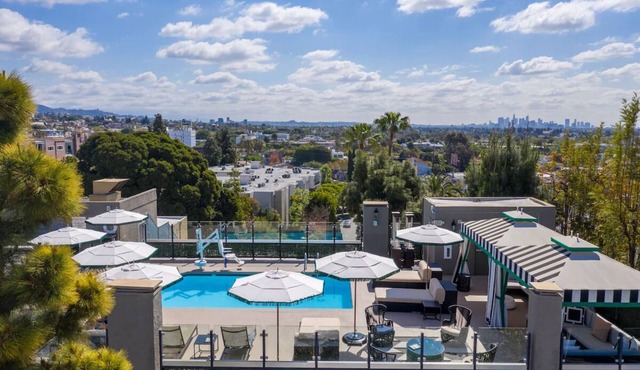 Modern Suite in Los Angeles! 3 Units, Striking City Views, Pool, Pet-friendly!
