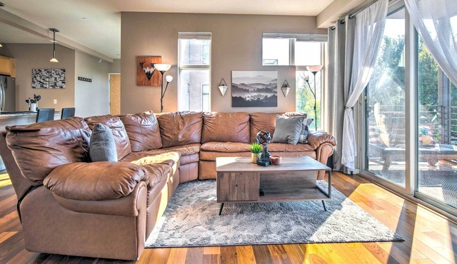 Modern Sunnyside Condo w/ Private Balcony!