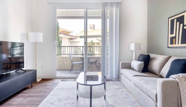 Modern Sunnyvale 1BR w/W/D, Pool & Gym, near Googleplex, by Blueground