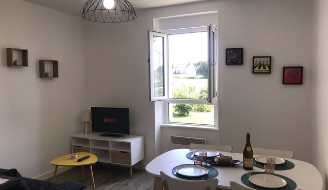 Modern T2, 300 m from the beach, free private parking