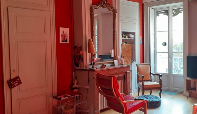 Modern T3 with air conditioning near downtown