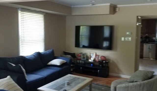 Modern three story Townhome minutes from Atlantic City and Ocean City.