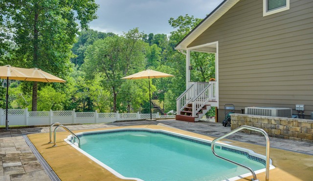 Modern Tims Ford Lake Home w/Private Dock & Pool!