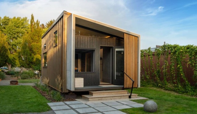 Modern Tiny Cabin on Town Square | Near White Pass