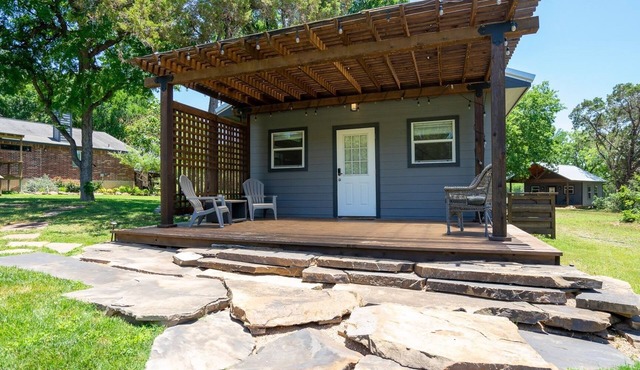 Modern Tiny Home Near River, Lake & Pickleball Courts