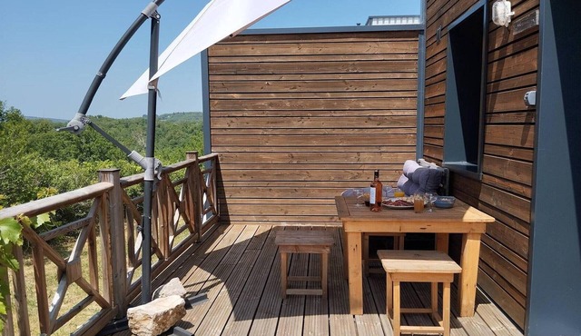 Modern Tiny House in Souillac