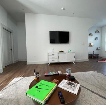 Modern Townhome