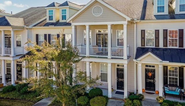 Modern Townhome