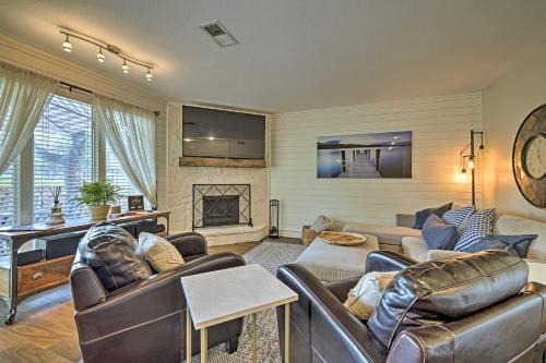 Modern Townhome w/Patio, Next Door to Resort