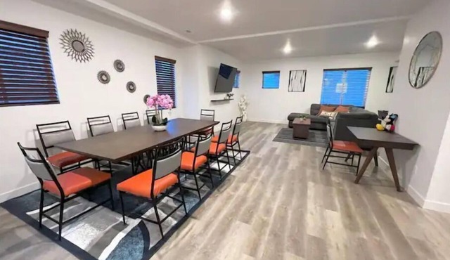 Modern Townhouse w/All Kings and Private Rooftop