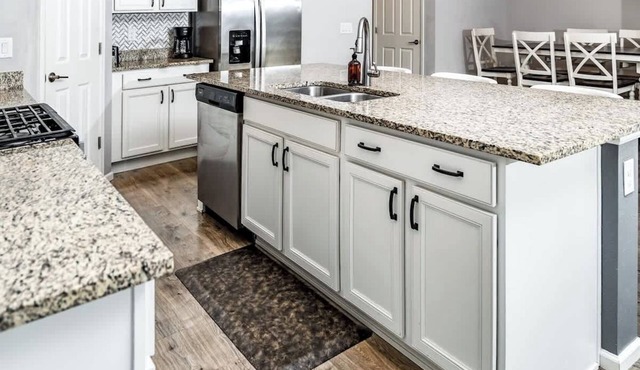 Modern Townhouse for 6 in Denver, Great Amenities