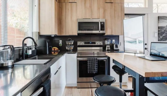 Modern townhouse utopia!