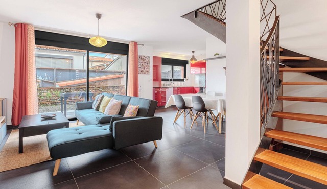 Modern townhouse with parking