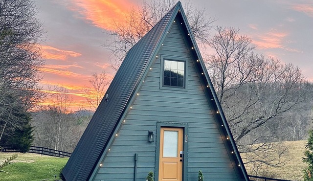 Modern, unique cabin minutes away from Old Rag Mountain