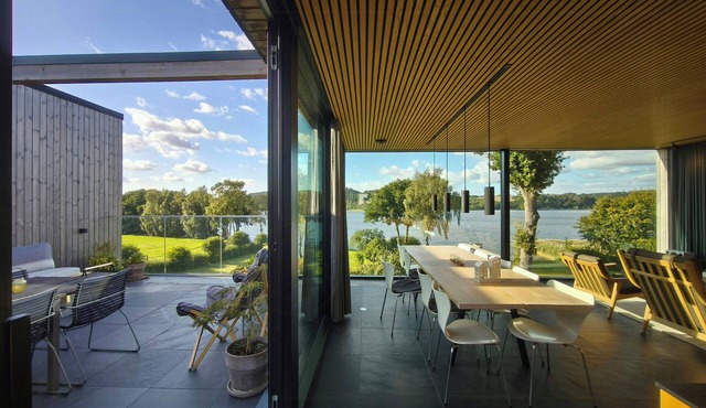 Modern villa by Knudsø with jetty