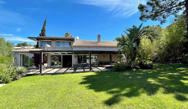 Modern Villa Domaine Cala Rossa swimming pool private beach on foot 7bed/7bath