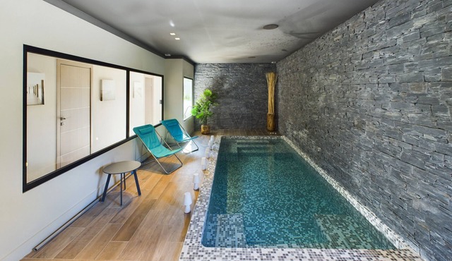 Modern Villa with Plenty of Charm