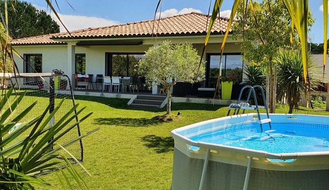 Modern villa in a quiet location between the sea, Nîmes and Montpellier
