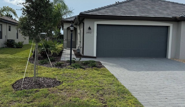 Modern Villa New Build & Furniture/Resorts Amenities