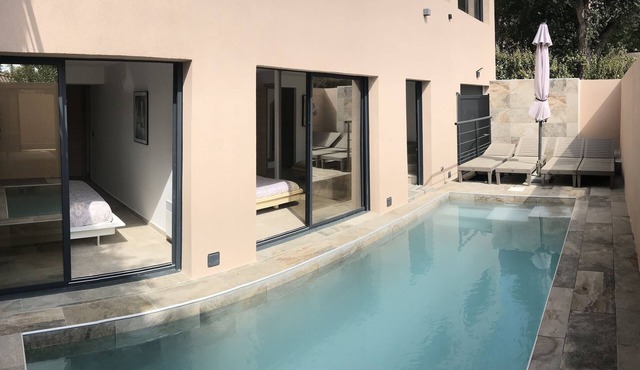 MODERN VILLA SAINT-AYGULF HEATED POOL AIR CONDITIONING NEAR THE SEA & ST-TROPEZ