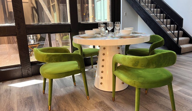 Modern Villa steps away from the white sandy beach on upscale Lido Key, Sarasota