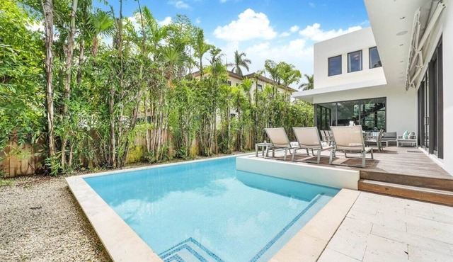 Modern Villa|heated Pool |gated Island
