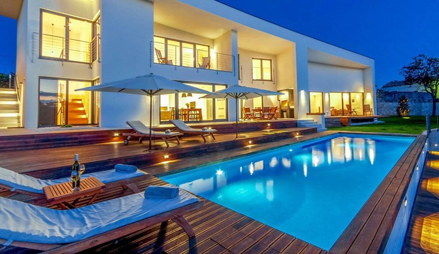 Modern Villa Vala, in Istria, with a Pool