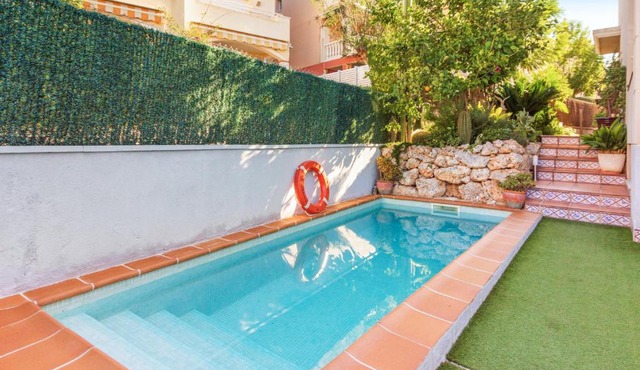 Modern villa with pool in Torredembarra - Sea view