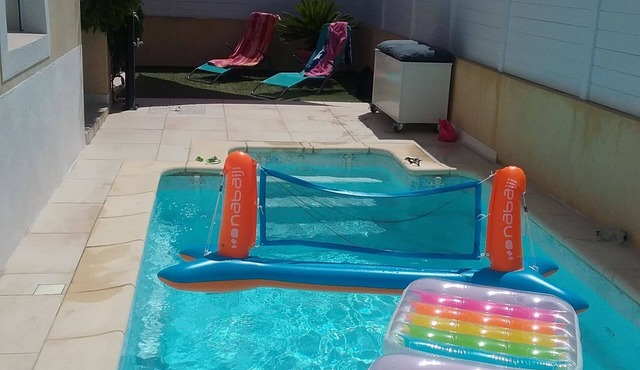 Modern villa with private heated swimming pool in a quiet location not overlooked