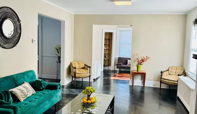 Modern W. Orange Retreat | Free Parking+Fast Wi-Fi