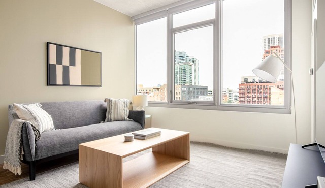 Modern West Loop Studio w/Pool, Gym & Lounge, nr L, by Blueground