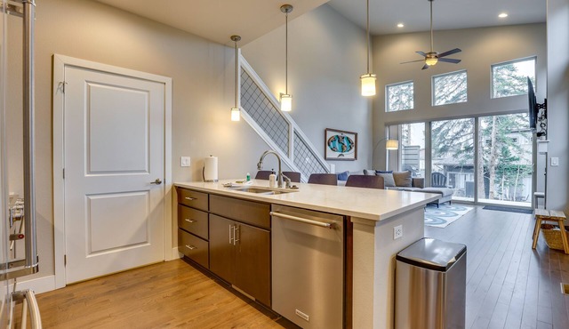 Modern Winter Park Vacation Rental: Ski Shuttle!