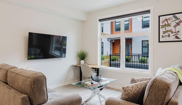 Modern2Bedroom 2BathTownhouse with Garage in Belmont Urban Living at Its Finest