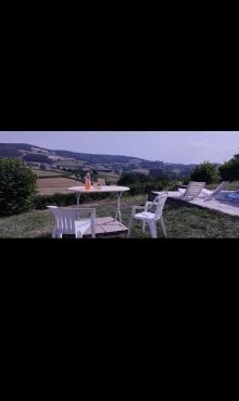 moderne, piscine privée,lac pannecière plage à pied